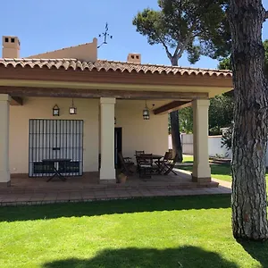 Moderno Y Amplio Chalet, Con Piscina Privada Сasa de vacaciones